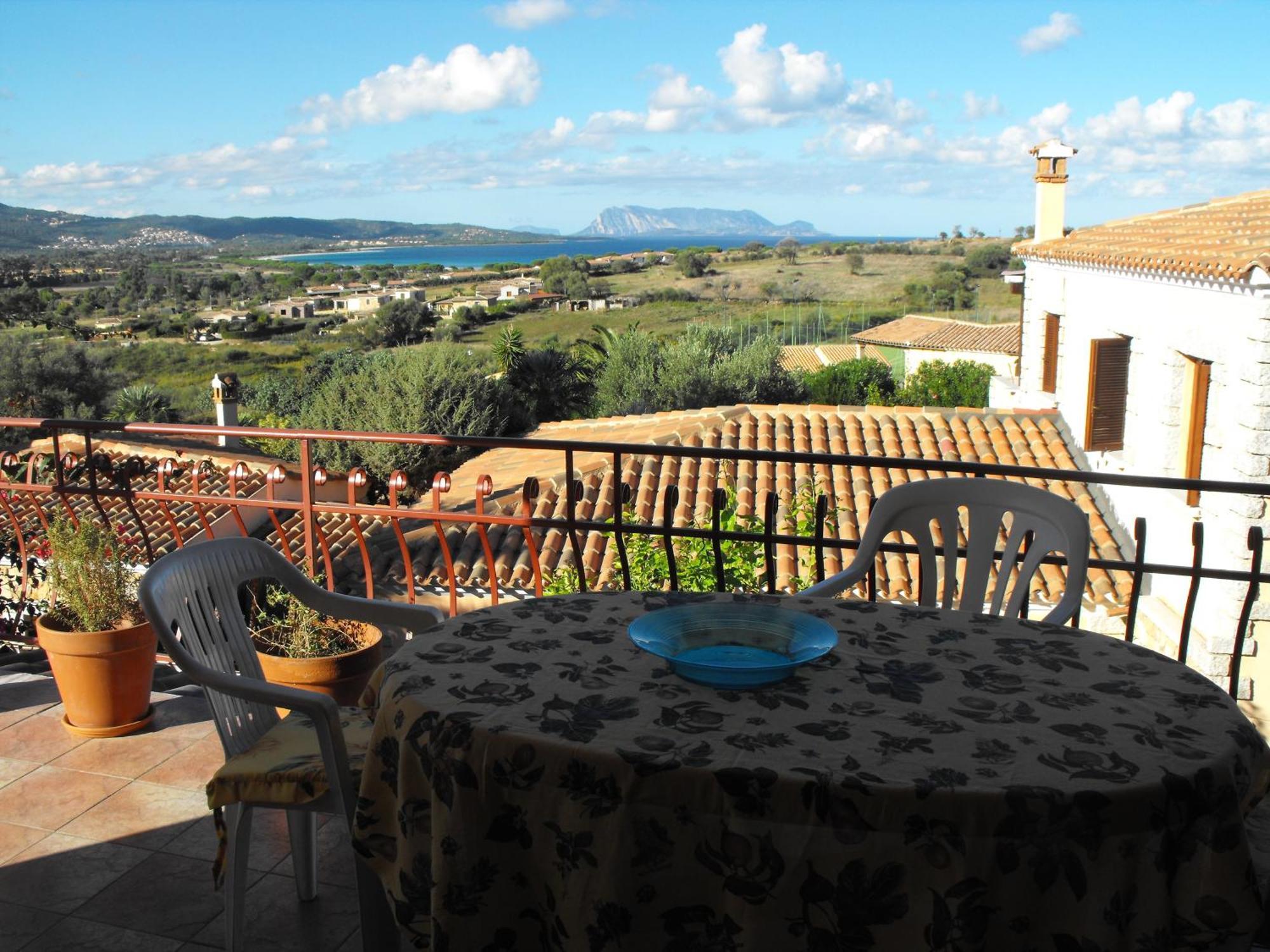 Apart-hotel Borgo Le Logge Budoni